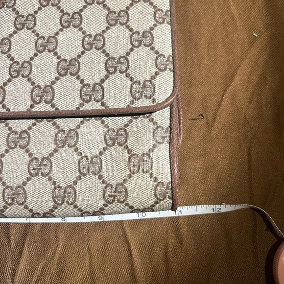 Gucci Vintage Clutch - Brown Leather, w/unbranded chain. Excellent Condition - Picture 12 of 14